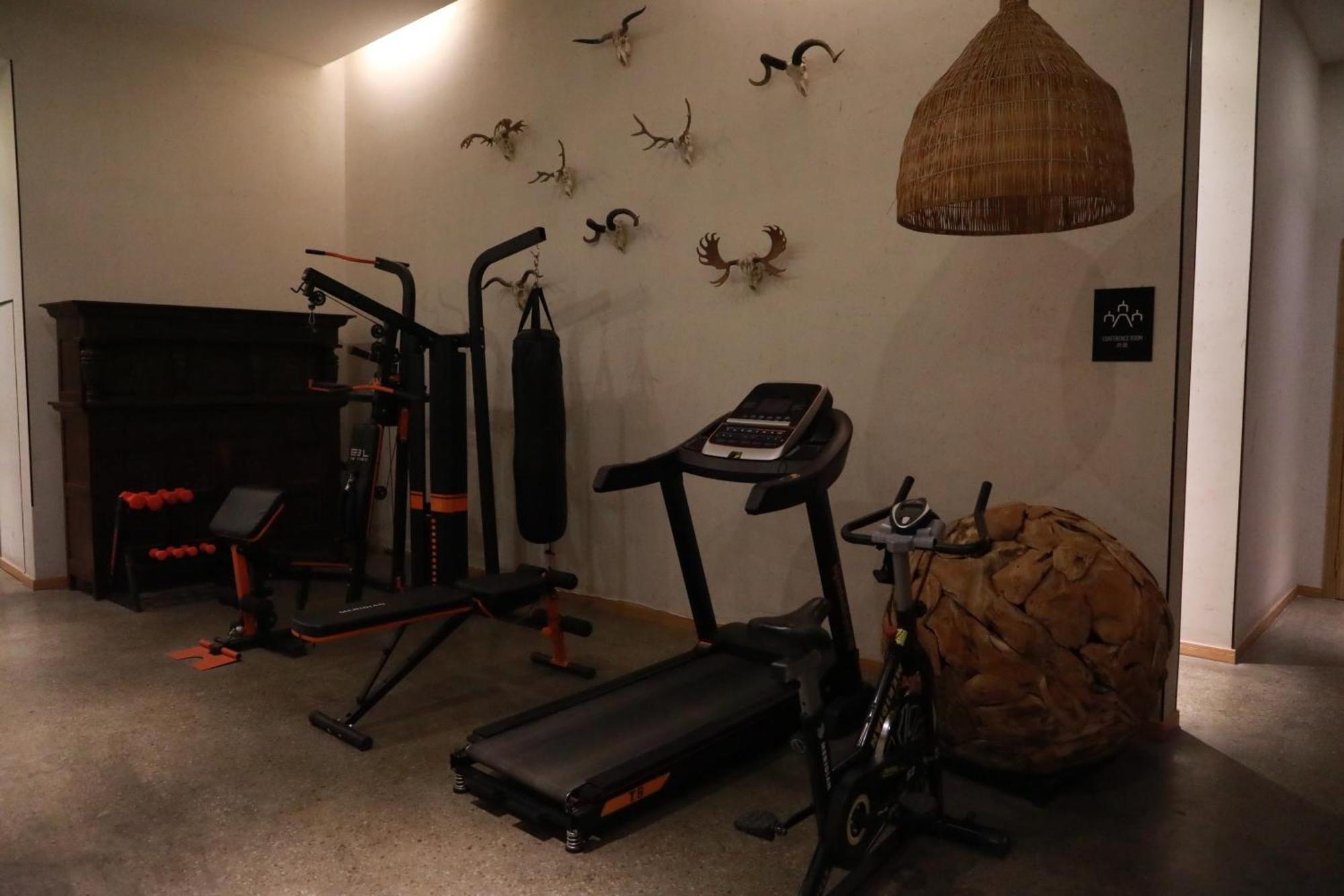 Manli Hotel Shanghai Pudong Airport - Pet Friendly Zewnętrze zdjęcie