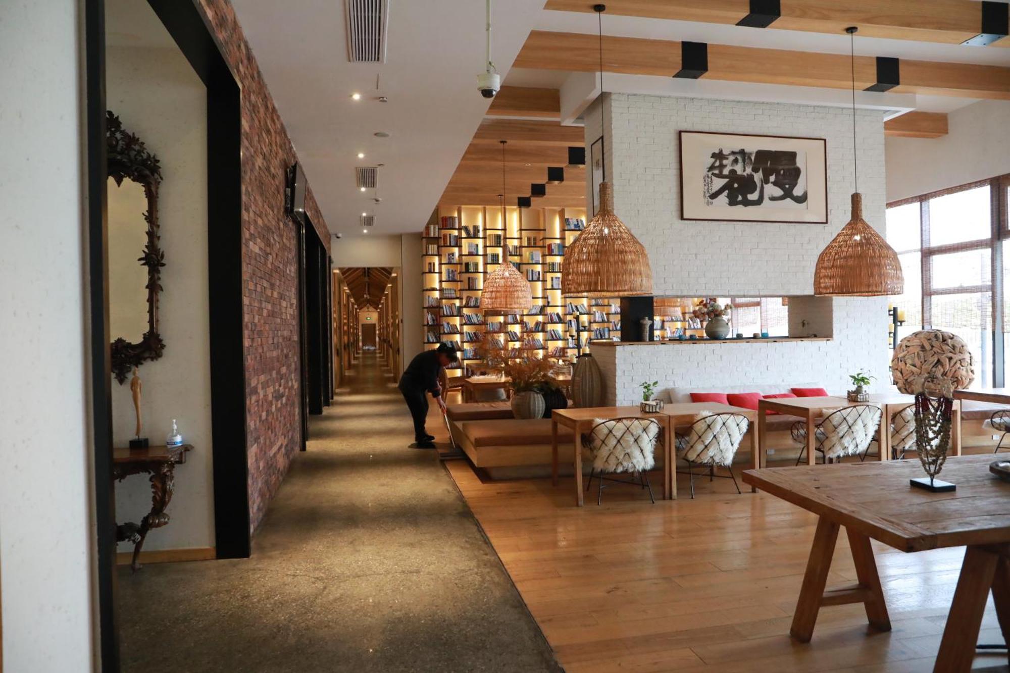 Manli Hotel Shanghai Pudong Airport - Pet Friendly Zewnętrze zdjęcie