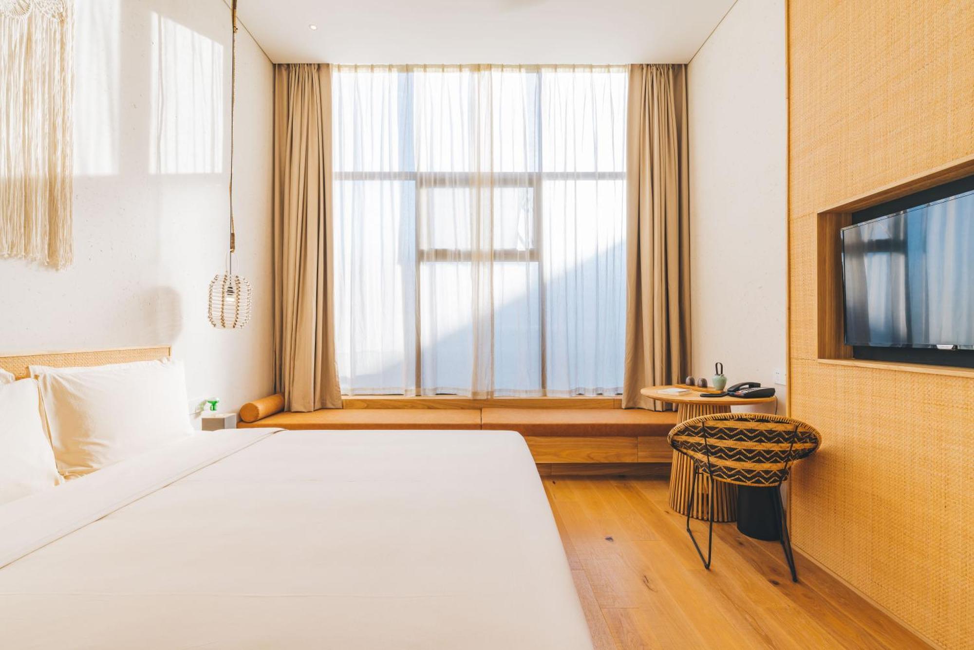 Manli Hotel Shanghai Pudong Airport - Pet Friendly Zewnętrze zdjęcie